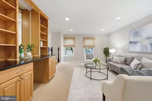 7922 Jensen Pl, Bethesda, MD 20817 - Photo 9