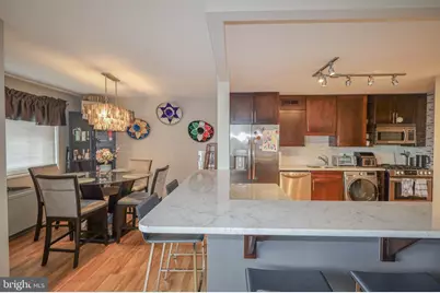 7333 New Hampshire Avenue #812 S, Takoma Park, MD 20912 - Photo 9
