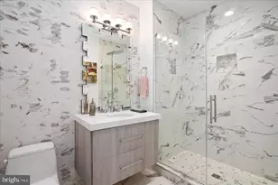 8165 River Rd, Bethesda, MD 20817 - Photo 29