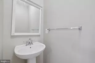22504 Phillips St, Clarksburg, MD 20871 - Photo 15
