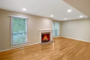10642 Tuppence Ct, Rockville, MD 20850 - Photo 3