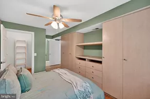 9743 Winery Ct, Gaithersburg, MD 20879 - Photo 19