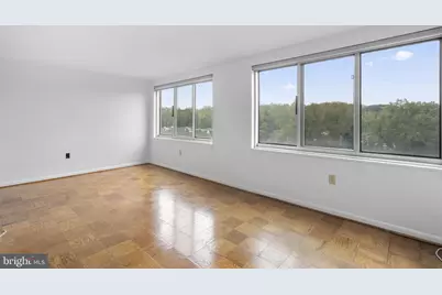 10201 Grosvenor Place #1008, Rockville, MD 20852 - Photo 3