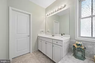 14301 Byrne Park Dr, Clarksburg, MD 20871 - Photo 57