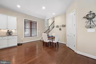 14301 Byrne Park Dr, Clarksburg, MD 20871 - Photo 33
