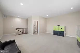 14301 Byrne Park Dr, Clarksburg, MD 20871 - Photo 75