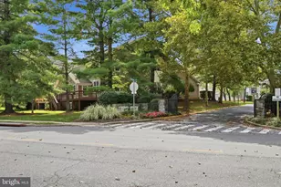19 Butterwick Ct, Gaithersburg, MD 20886 - Photo 37