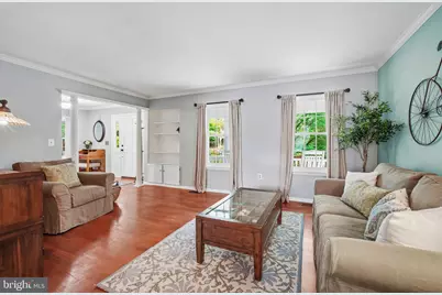 7201 Barcellona Drive, Gaithersburg, MD 20879 - Photo 11