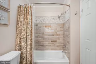 7201 Barcellona Dr, Gaithersburg, MD 20879 - Photo 41