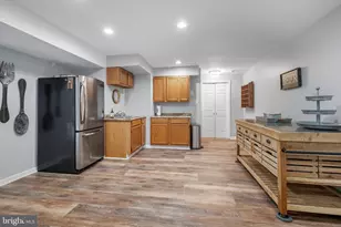 7201 Barcellona Dr, Gaithersburg, MD 20879 - Photo 45