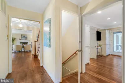 8006 Greentree Road, Bethesda, MD 20817 - Photo 25