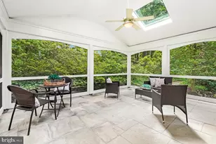 8006 Greentree Rd, Bethesda, MD 20817 - Photo 39