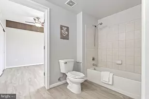 930 Wayne Ave, Silver Spring, MD 20910 - Photo 13