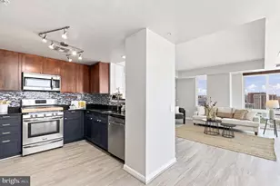 930 Wayne Ave, Silver Spring, MD 20910 - Photo 9