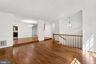 11017 Cedarwood Dr, Rockville, MD 20852 - Photo 5