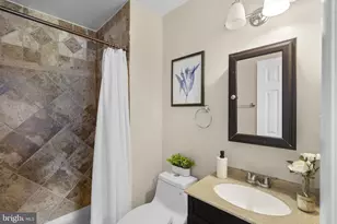 11523 Summer Oak Dr, Germantown, MD 20874 - Photo 23
