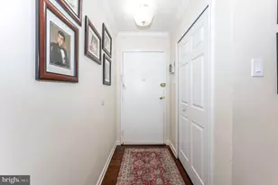 10300 Westlake Dr, Bethesda, MD 20817 - Photo 7