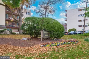 10300 Westlake Dr, Bethesda, MD 20817 - Photo 45
