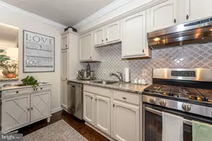 10300 Westlake Dr, Bethesda, MD 20817 - Photo 23