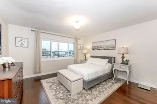 10300 Westlake Dr, Bethesda, MD 20817 - Photo 27
