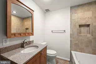 25 Tivoli Lake Ct, Silver Spring, MD 20906 - Photo 41