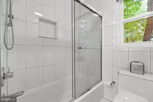 15221 Redgate Dr, Silver Spring, MD 20905 - Photo 37