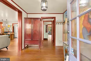 9407 Hale Pl, Silver Spring, MD 20910 - Photo 3
