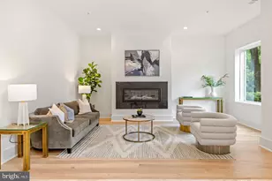 8609 Woodbrook Ln, Chevy Chase, MD 20815 - Photo 3