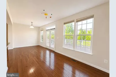 22605 Winding Woods Way, Clarksburg, MD 20871 - Photo 9