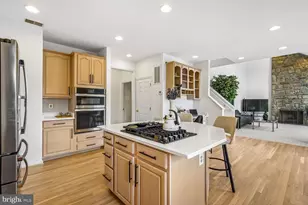11511 Seneca Forest Cir, Germantown, MD 20876 - Photo 11