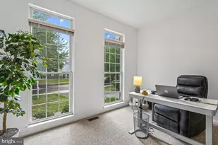 11511 Seneca Forest Cir, Germantown, MD 20876 - Photo 17