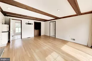 7724 Fontaine St, Potomac, MD 20854 - Photo 19