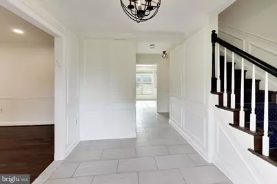 7724 Fontaine Street, Potomac, MD 20854 - Photo 5