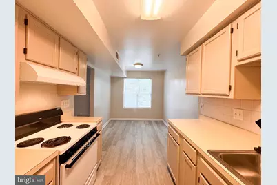 2501 McVeary Court #11, Silver Spring, MD 20906 - Photo 5