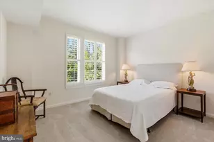 8300 Burdette Rd, Bethesda, MD 20817 - Photo 15