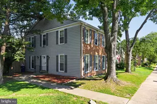 9215 Weathervane Pl, Gaithersburg, MD 20886 - Photo 1
