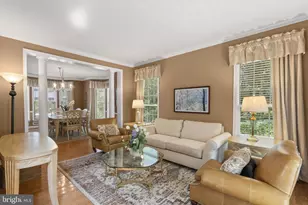 8017 Exodus Dr, Gaithersburg, MD 20882 - Photo 3