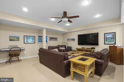 8017 Exodus Drive, Gaithersburg, MD 20882 - Photo 37