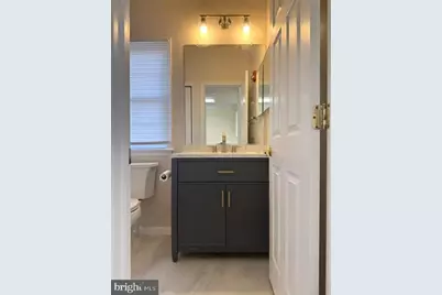 324 Top Floor Main Street, Gaithersburg, MD 20878 - Photo 9
