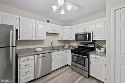 5225 Pooks Hill Road #910N, Bethesda, MD 20814 - Photo 9