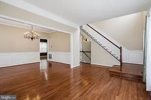 4 Summit Ridge Ct, Germantown, MD 20874 - Photo 9