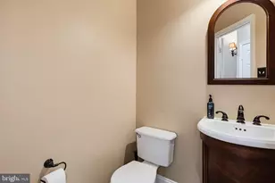 4 Summit Ridge Ct, Germantown, MD 20874 - Photo 27