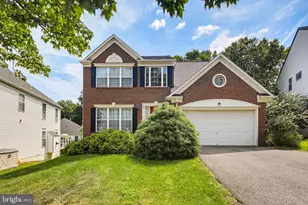 4 Summit Ridge Ct, Germantown, MD 20874 - Photo 1