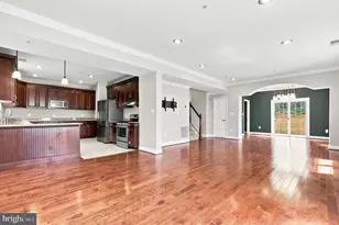 10717 Bentley Ln, Kensington, MD 20895 - Photo 11