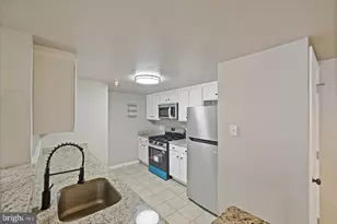 11710 Old Georgetown Rd, North Bethesda, MD 20852 - Photo 25