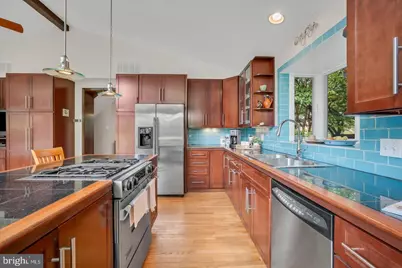 1004 Dennis Avenue, Silver Spring, MD 20901 - Photo 9