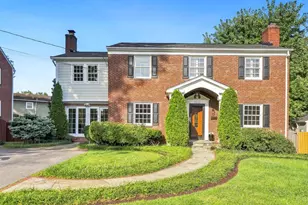 9502 Edgeley Rd, Bethesda, MD 20814 - Photo 1