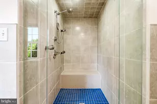 9502 Edgeley Rd, Bethesda, MD 20814 - Photo 23