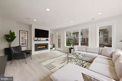 6727 Eames Way, Bethesda, MD 20817 - Photo 19