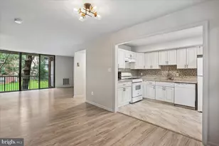 726 Quince Orchard Blvd, Gaithersburg, MD 20878 - Photo 13
